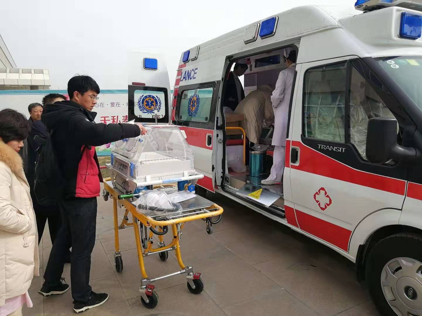 勐腊县救护车转院